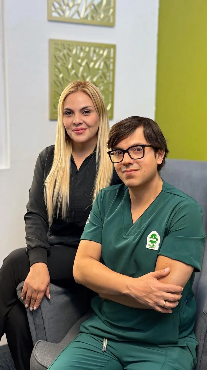 Dr. Miguel y Lic. Carol — Fundadores Remed Center